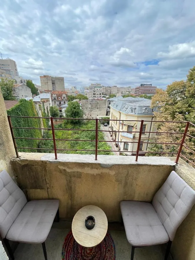 Colorful Flat In The Middle Of The City Bucharest